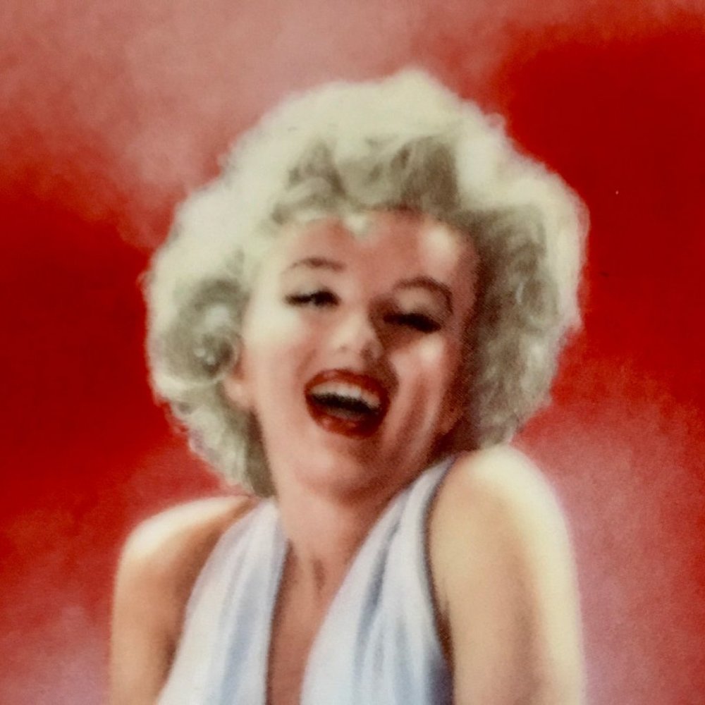 Collector Plate MARILYN MONROE “Seven Year Itch” Limited Edition!